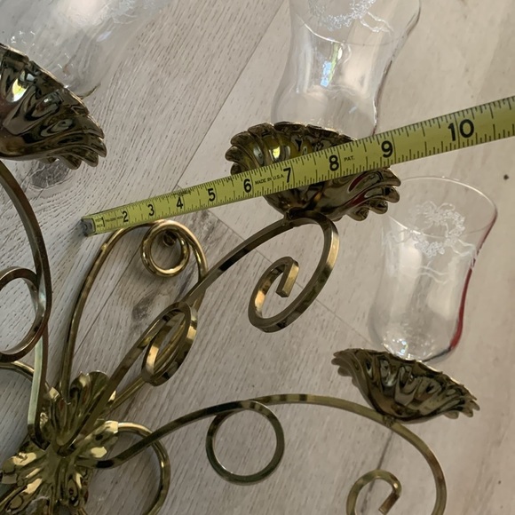 Set Of 2 Vintage Brass Flower Wall Mount Candelabra Three Arm Mount 
Ornate gold - Picture 6 of 16